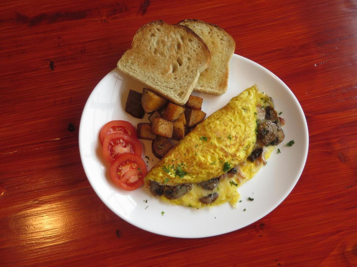 Auberge Cafe Acadien Bonaventure Exteriér fotografie