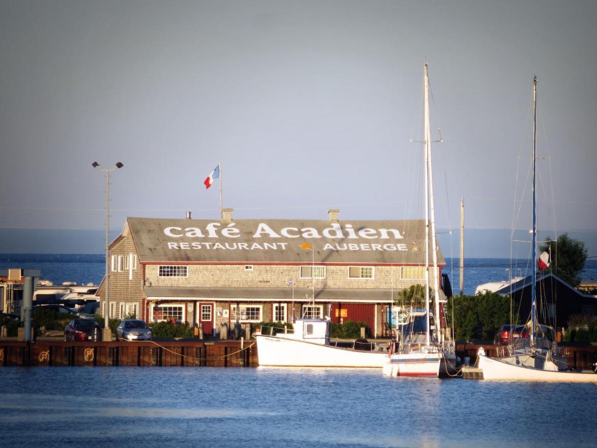 Auberge Cafe Acadien Bonaventure Exteriér fotografie